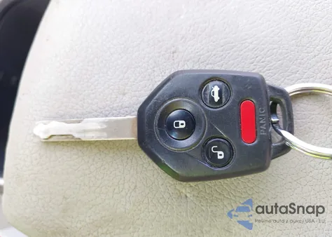 2013 Subaru Outback 2.5I Premium из США, поврежденный, VIN 4S4BRBCC2D3285056